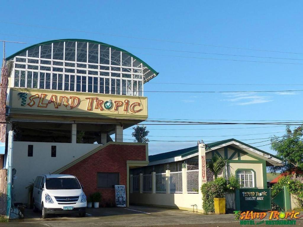 Island Tropic Hotel y Restaurante Alaminos Exterior foto