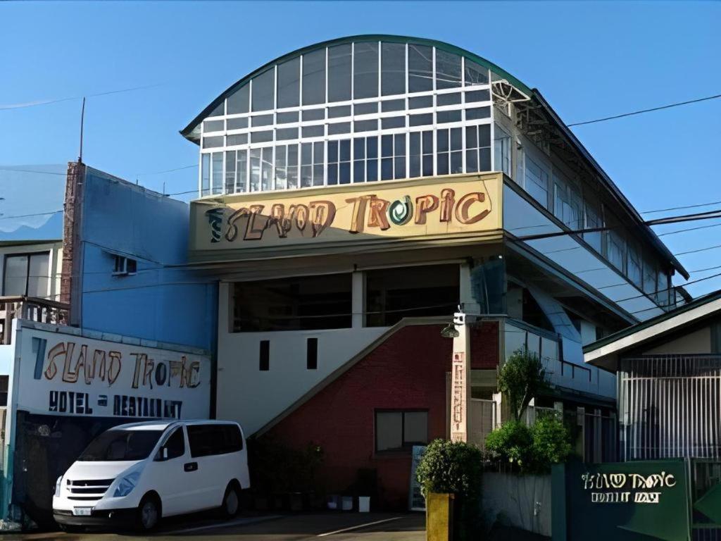 Island Tropic Hotel y Restaurante Alaminos Exterior foto